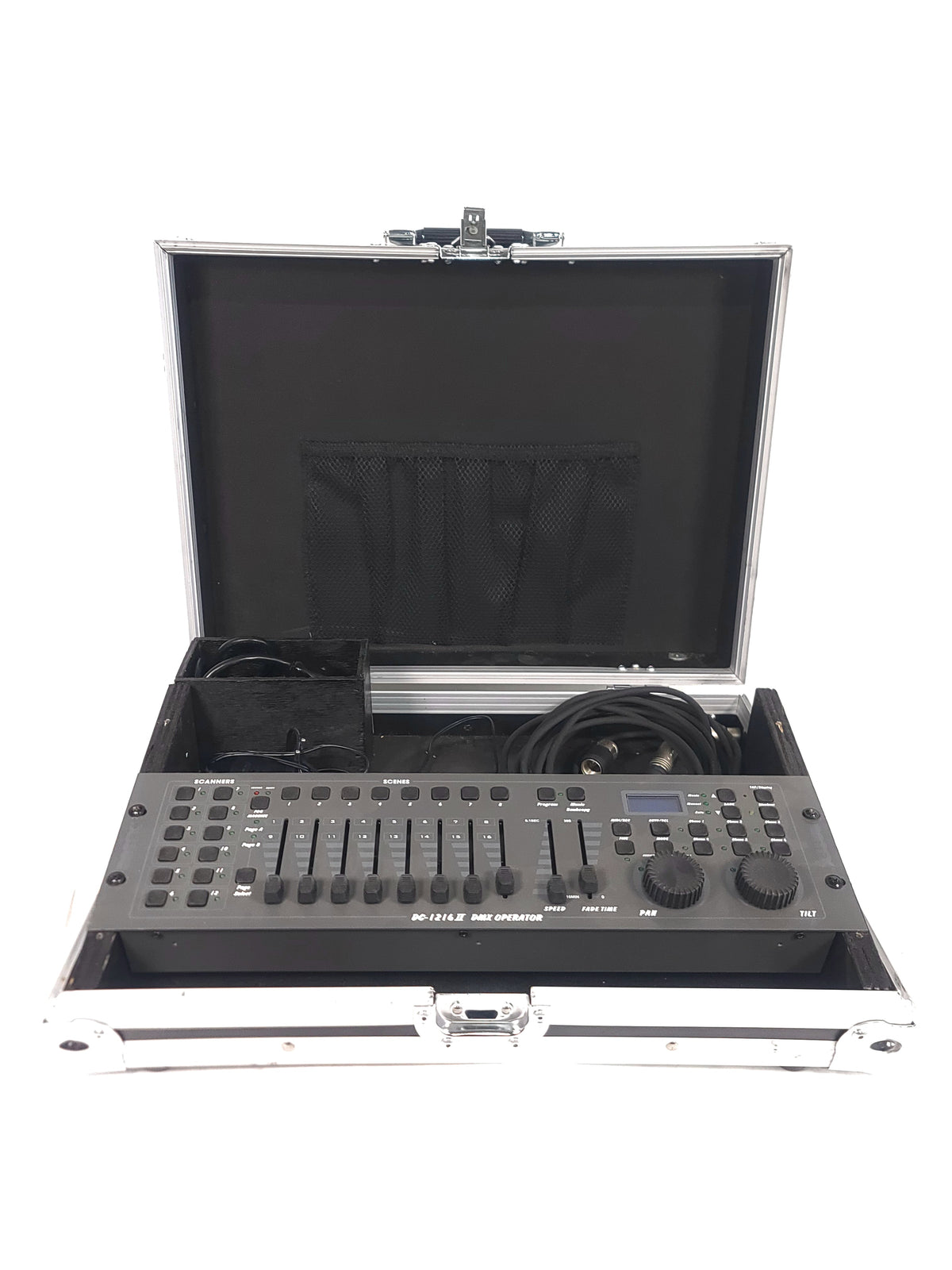 Botex DC 1216 II Lightcontroller w/ PSU, Male to Female 5 Pin, in Hard Carry Case