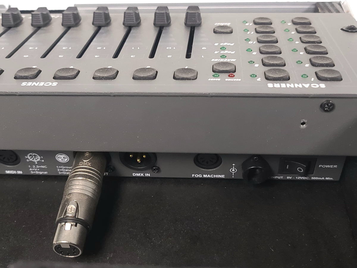 Botex DC 1216 II Lightcontroller w/ PSU, Male to Female 5 Pin, in Hard Carry Case