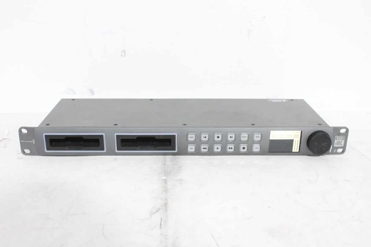 Blackmagic Design BMD-HYPERD/ST/PRO2 HyperDeck Studio Pro 2 (POWER ISSUES) (For Parts)