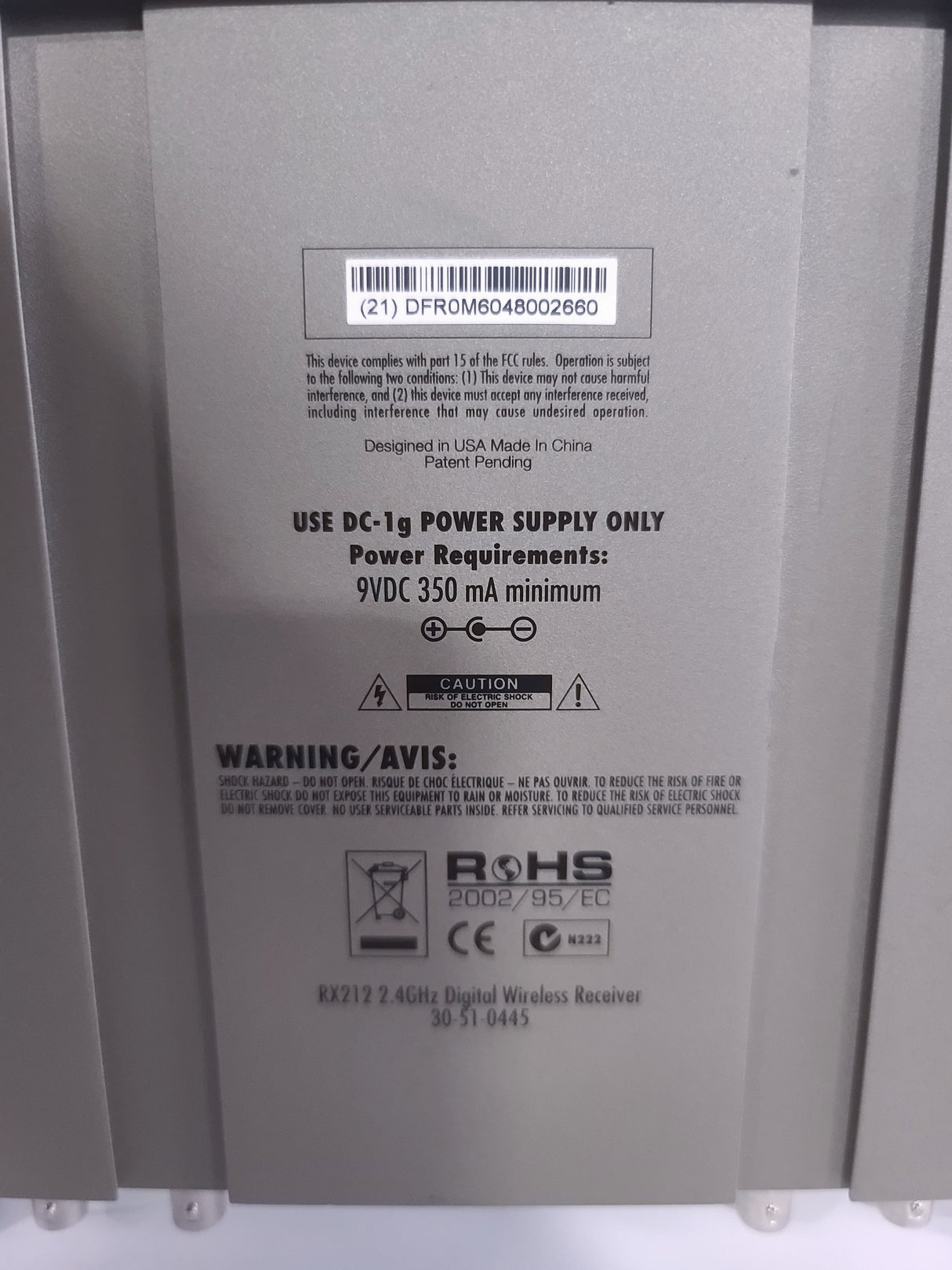 Line6 XD-V70 2.4GHz Digital Wireless System w/ 9V DC PSU