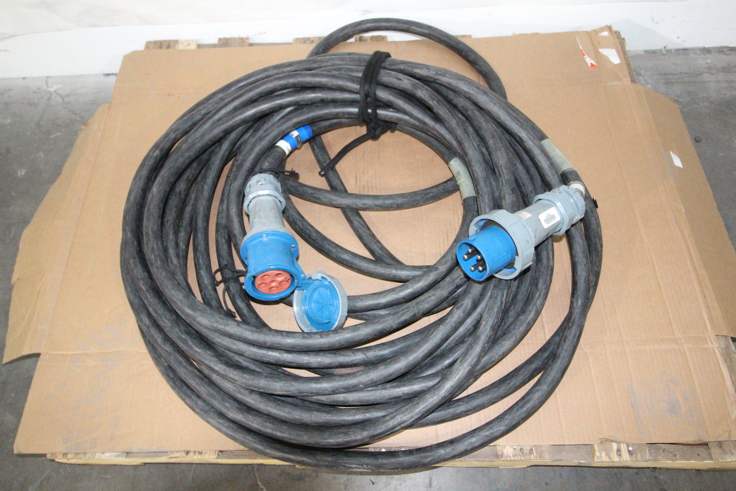 Carol ME 560P9W 100' - Carol 5/6 2000V Heavy-Duty Cables