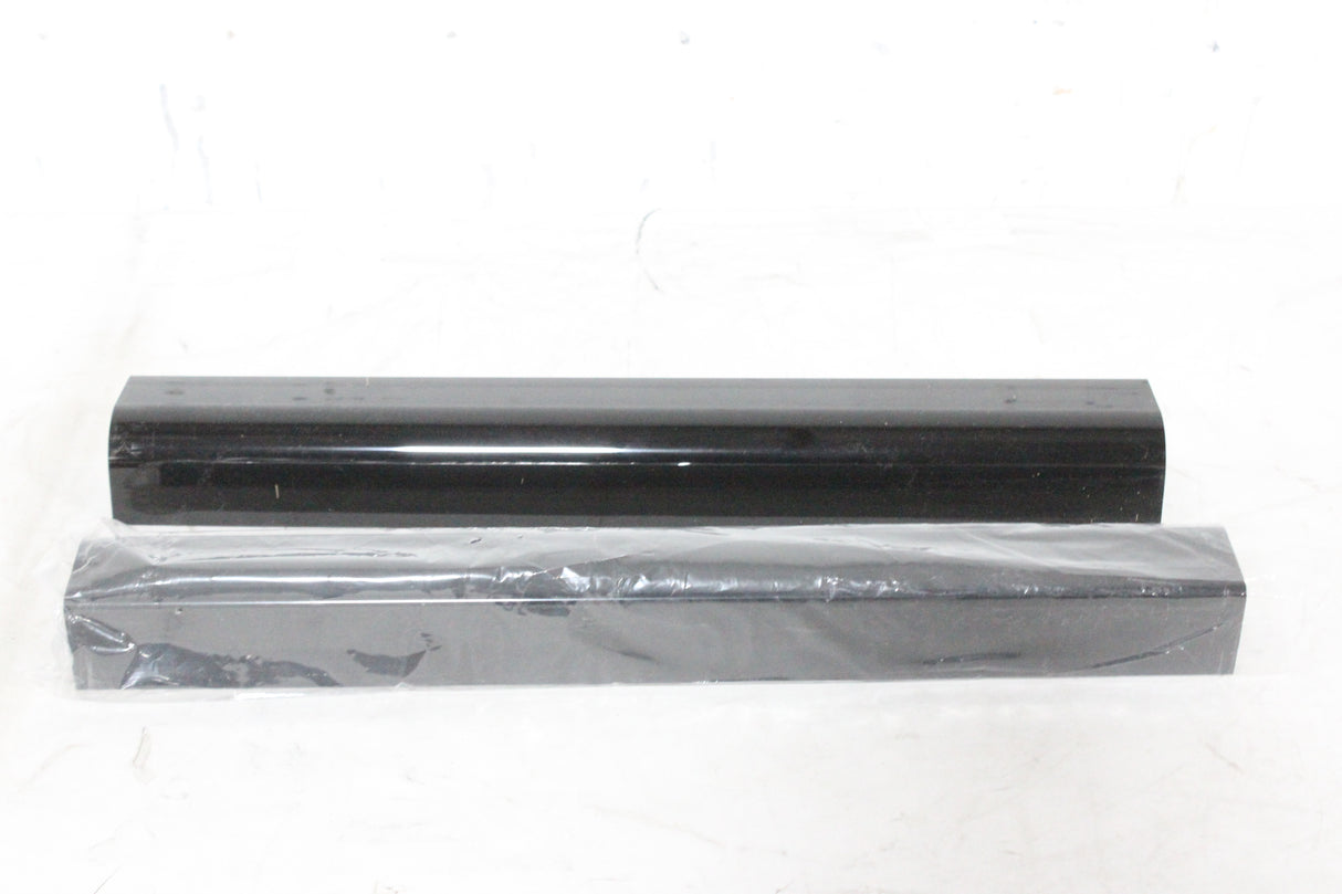 Chief PNRUB Large Flat Panel Swing Arm Wall Mount for 42"- 86" Displays in Original Box