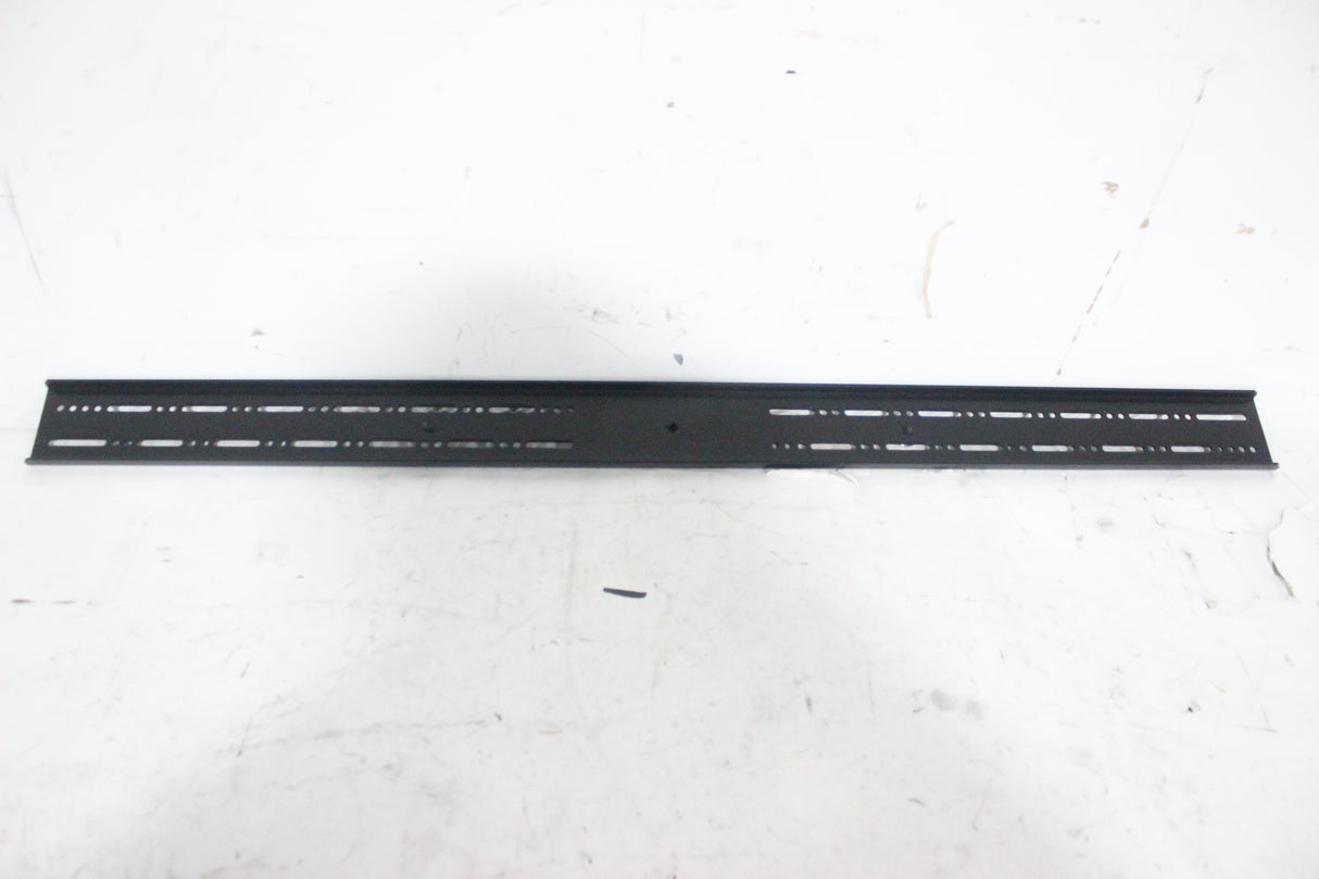 Chief PSBUB Universal Interface Bracket in Original Box (New)