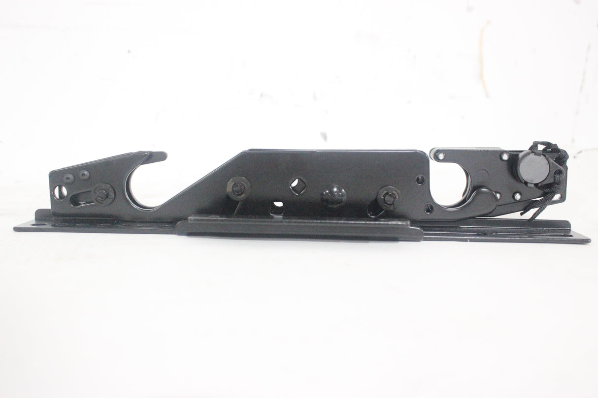 Chief STMS1U Fusion Small Single Stud Flat Panel Mount (In Original Box)