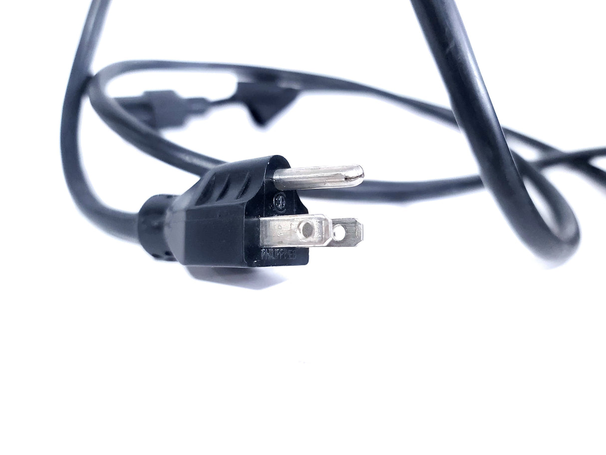 Christie D12HD-H 10,000 Lumen 1DLP Large Venue Projector (1126 Op Hours) w/ Remote Control in Hard Wheeled Case