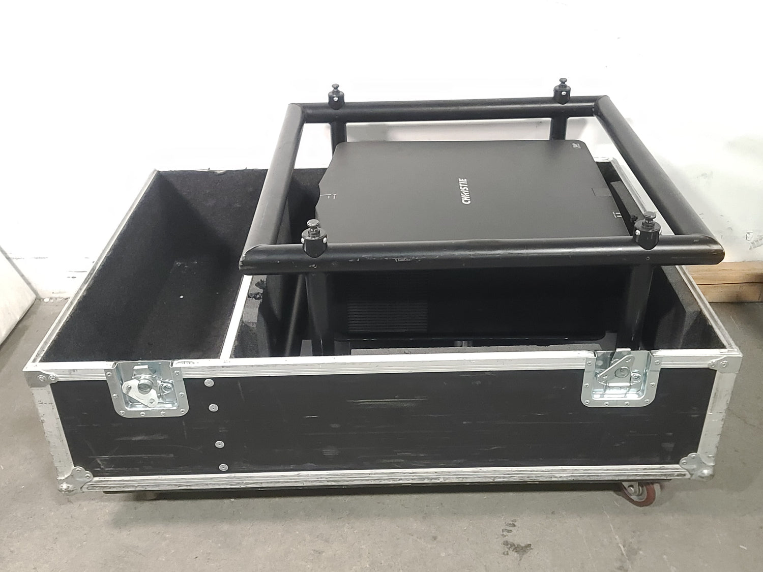 Christie D12HD-H (Lamp 1 101, Lamp 2 179 Hours) 10,000 Lumens HD 0.95" DLP x 1 1080P Large Venue Projector (NO LENS) In Wheeled Road Case