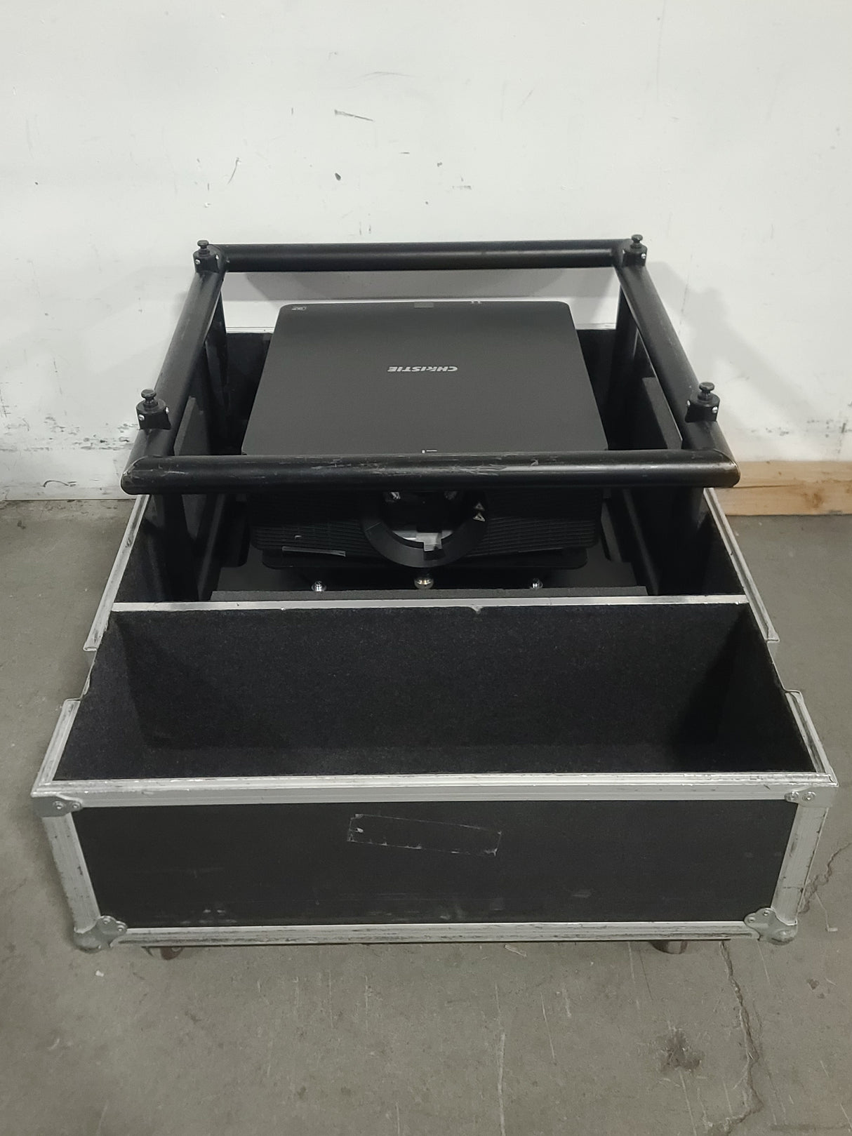 Christie D12HD-H (Lamp 1 477, Lamp 2 446 Hours) 10,000 Lumens HD 0.95" DLP x 1 1080P Large Venue Projector (NO LENS) In Wheeled Road Case