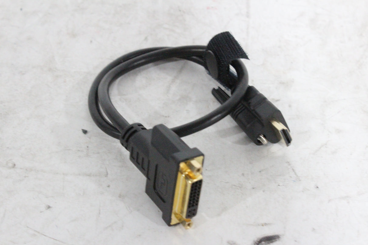 Christie LWU501i (5,000 Lumen) 3 Chip WUXGA LCD Conference Projector (791 Hours) w/ Remote in SKB Hard Wheeled Case (1688-195)