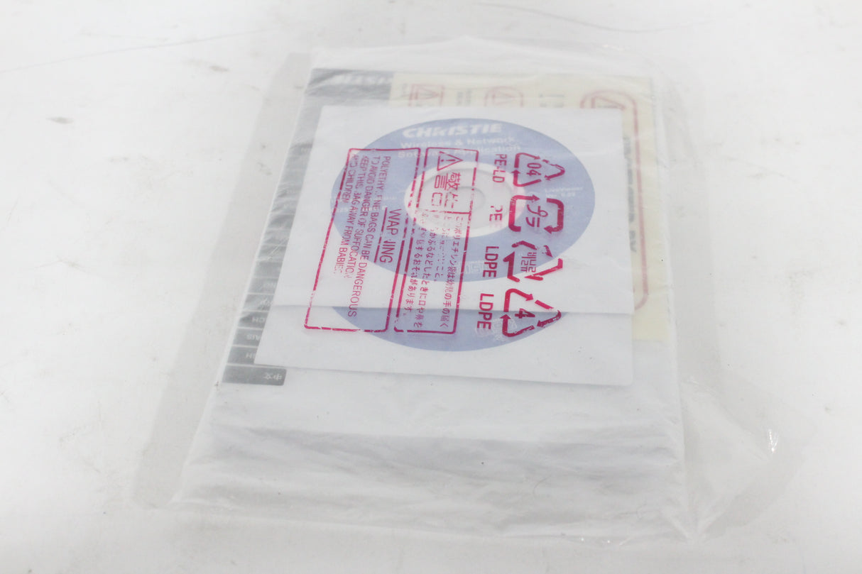 Christie LWU501i (5,000 Lumen) 3 Chip WUXGA LCD Conference Projector (TEMP Issues) w/ Remote in Hard Rolling Case (FOR PARTS) (1688-209)