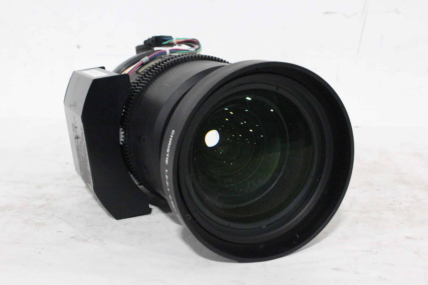 Christie 104-112101-01 Zoom Projector Lens, 1.5-2:1 0.95″ SXGA+ / 1.4-1.8:1 CT 0.95″ HD