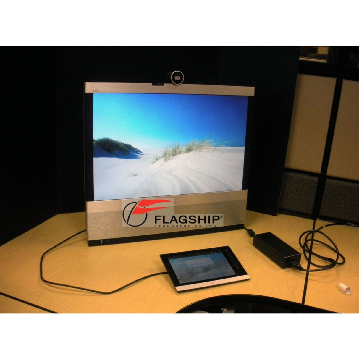 Cisco CTS-EX90-K9 Video Conferencing Telepresence System