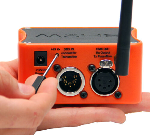 City Theatrical SHoW Baby 6 5702M Wireless DMX with Maximum Bandwidth Technology