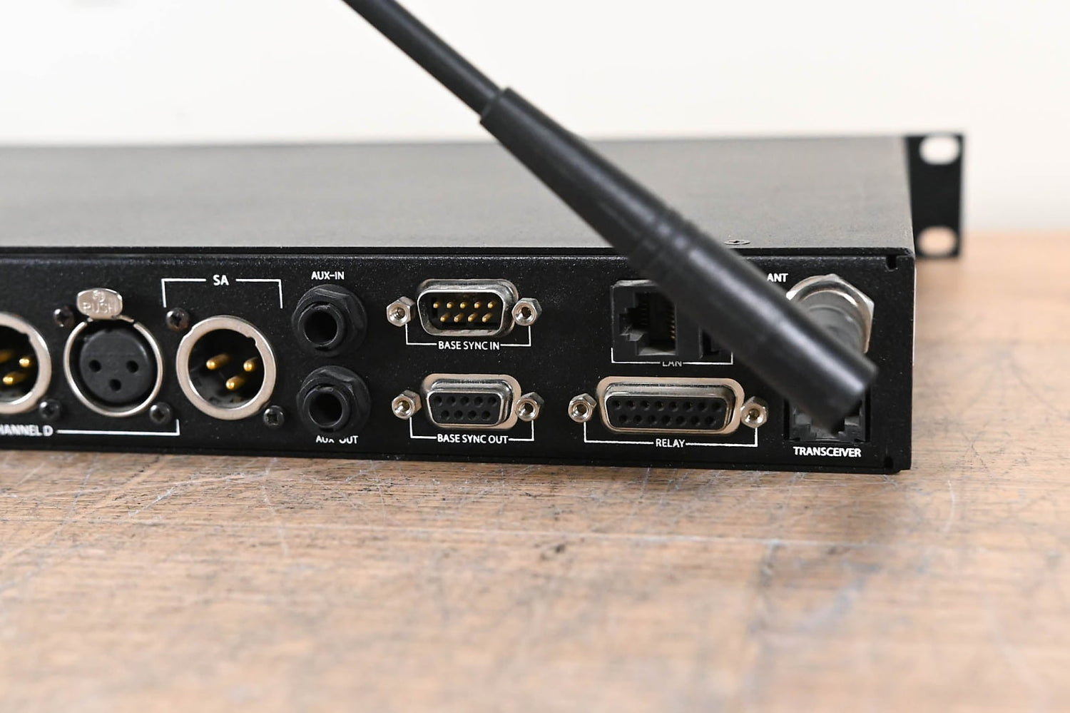 Clear-Com TMB44524INCC CM-244 Tempest 2.4GHz Series BaseStation