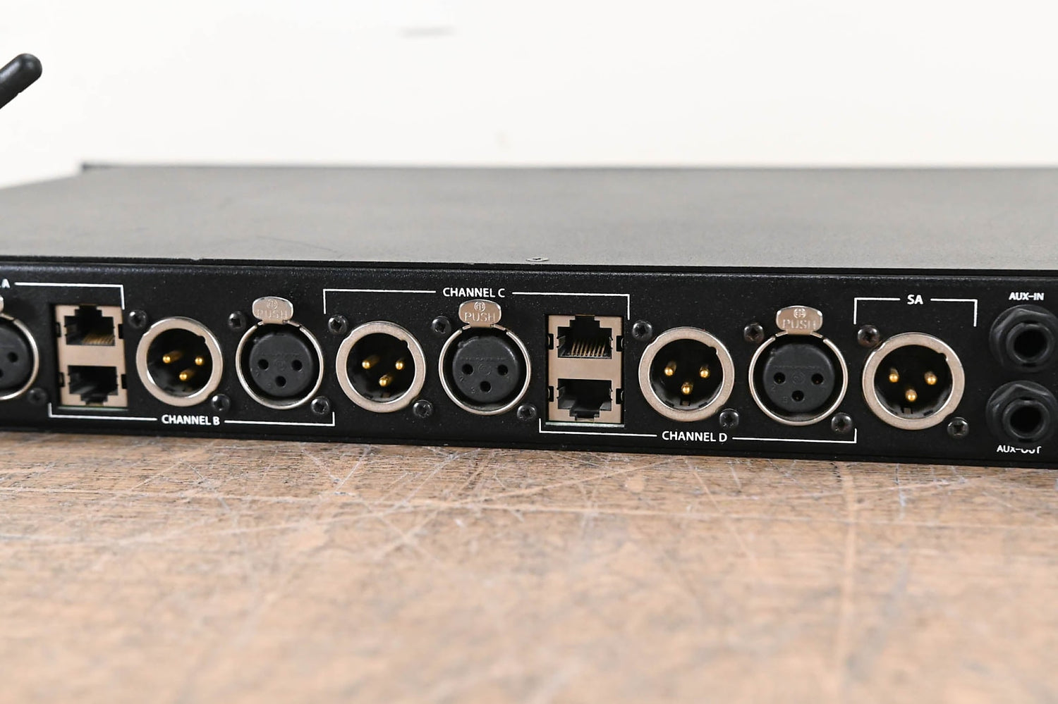 Clear-Com TMB44524INCC CM-244 Tempest 2.4GHz Series BaseStation