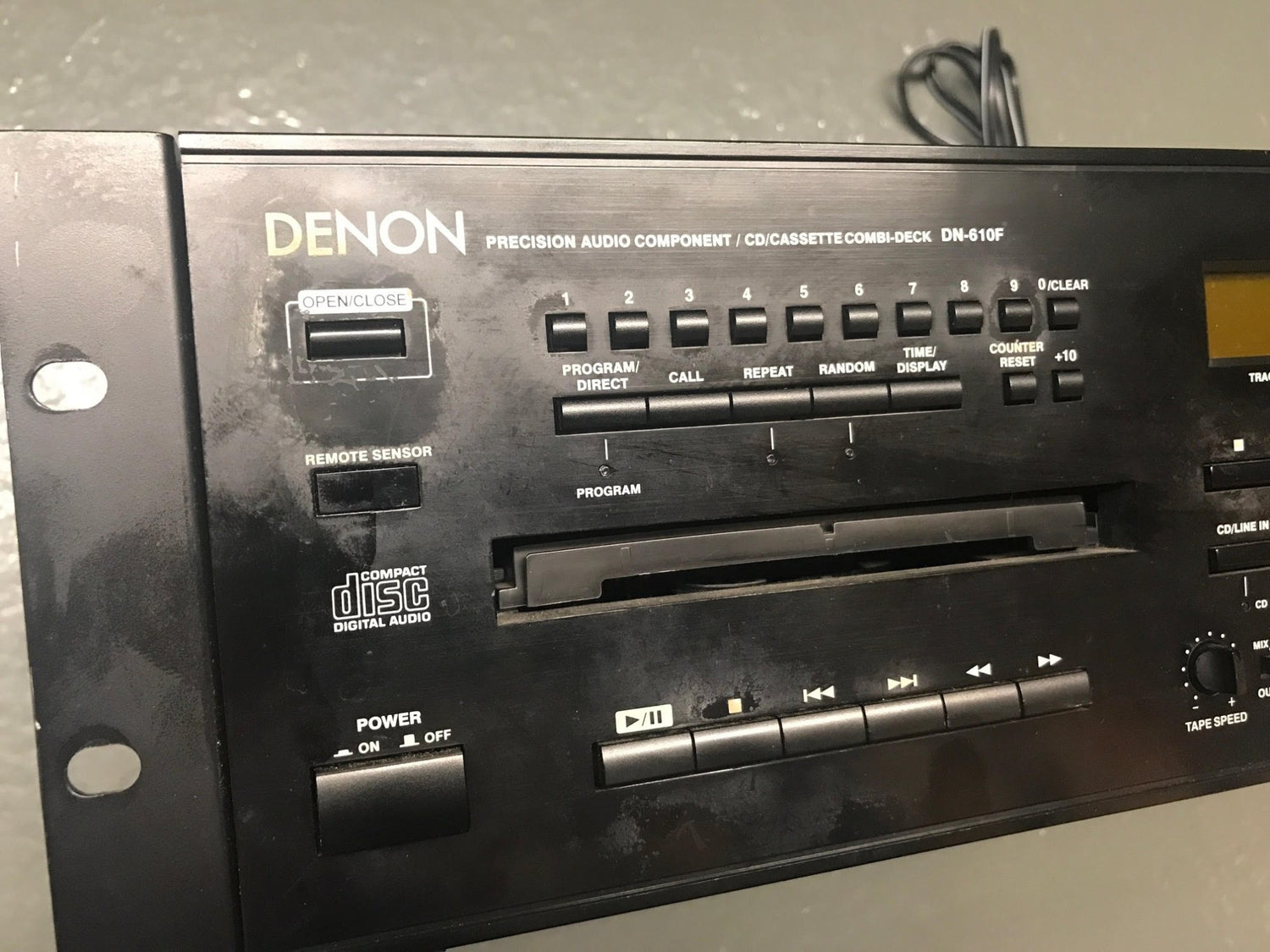 Denon DN-610F Rack-Mountable CD/Cassette Combi-Deck Player