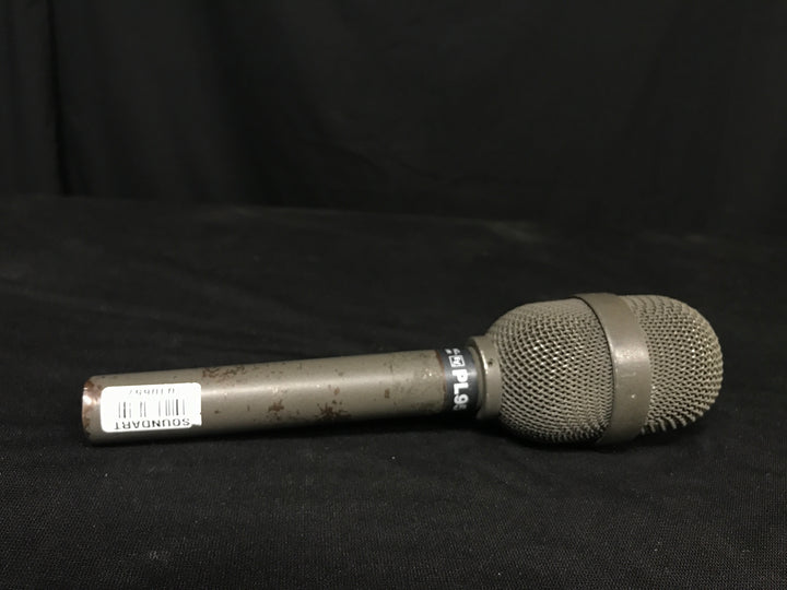 Electro-Voice PL95 PL95 Dynamic Cardioid Vocal Microphone (60 to 17,000 Hz)