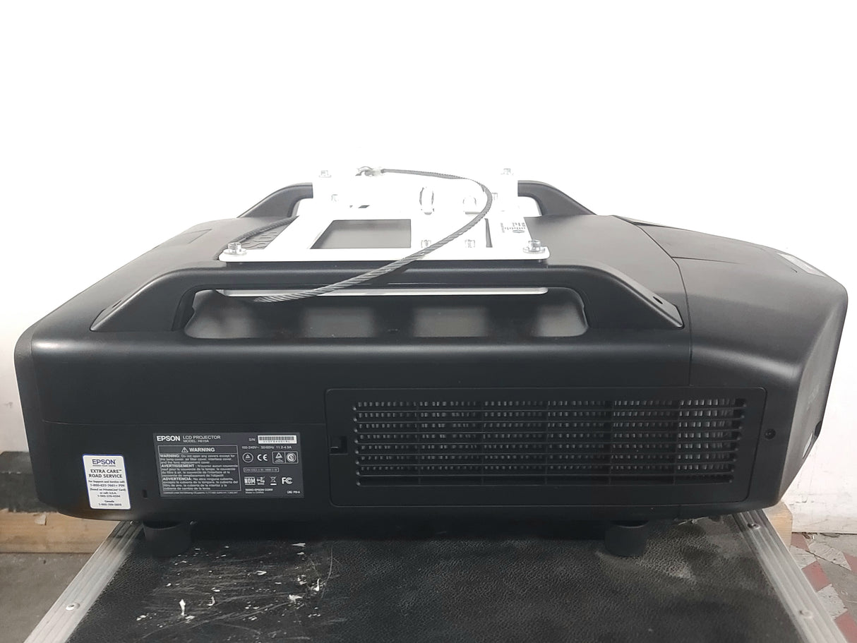Epson Pro Z10005UNL H610A 10,000 Lumens WUXGA LCD Large Venue Projector ( 195 Lamp 1 Hours 195 Lamp 2 Hours) [NO Lamp] w/ Remote, PSU, (2) Mounting Brackets, (2) C-Clamps, Safety Cable, in Wheeled Road Case