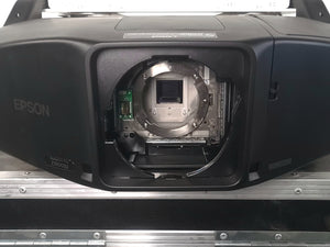Epson Pro Z10005UNL H610A 10,000 Lumens WUXGA LCD Large Venue Projector ( 195 Lamp 1 Hours 195 Lamp 2 Hours) [NO Lamp] w/ Remote, PSU, (2) Mounting Brackets, (2) C-Clamps, Safety Cable, in Wheeled Road Case