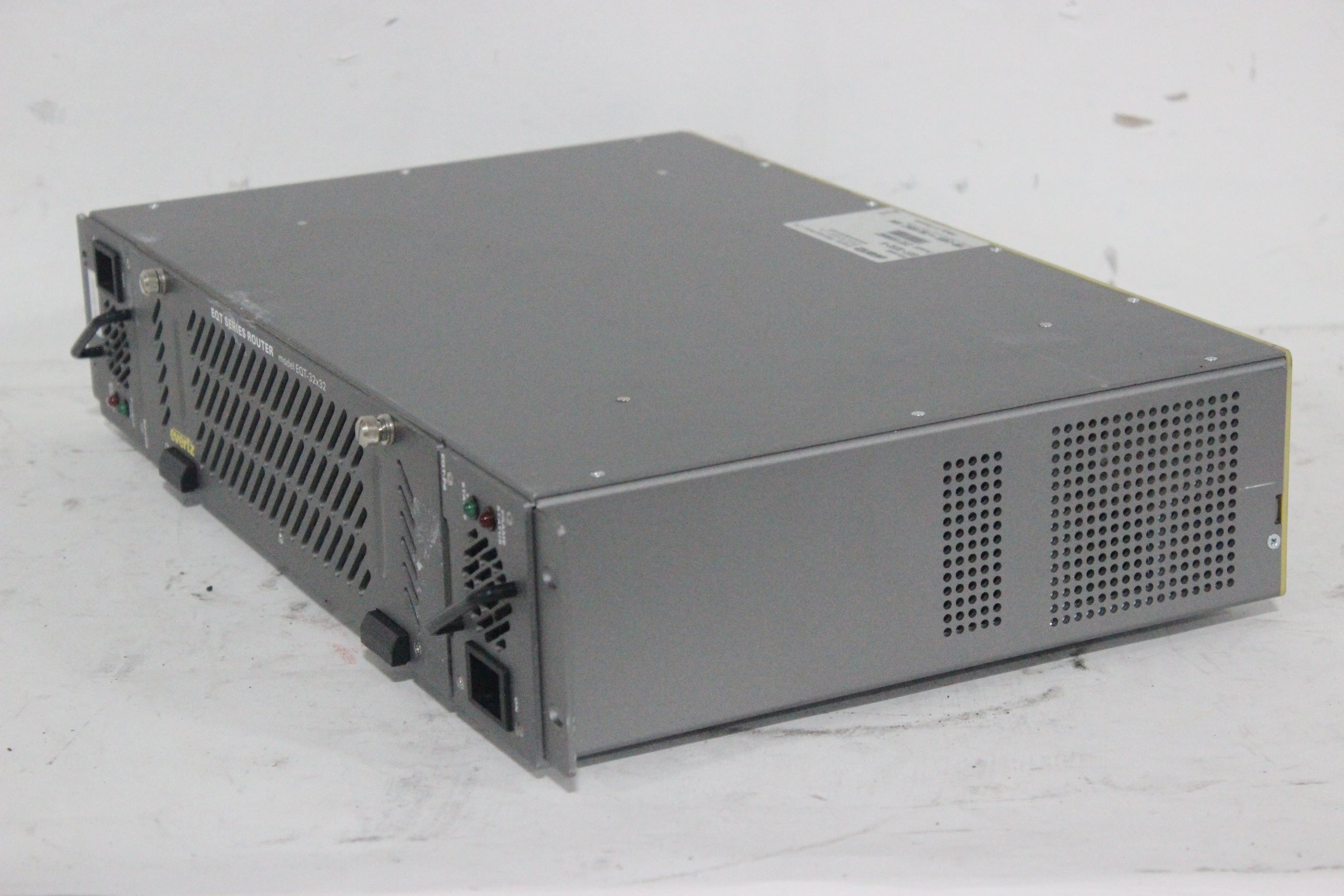 Evertz 32x32 SD/HD Video Router EQT-3232-H+2PS – AVGear.com