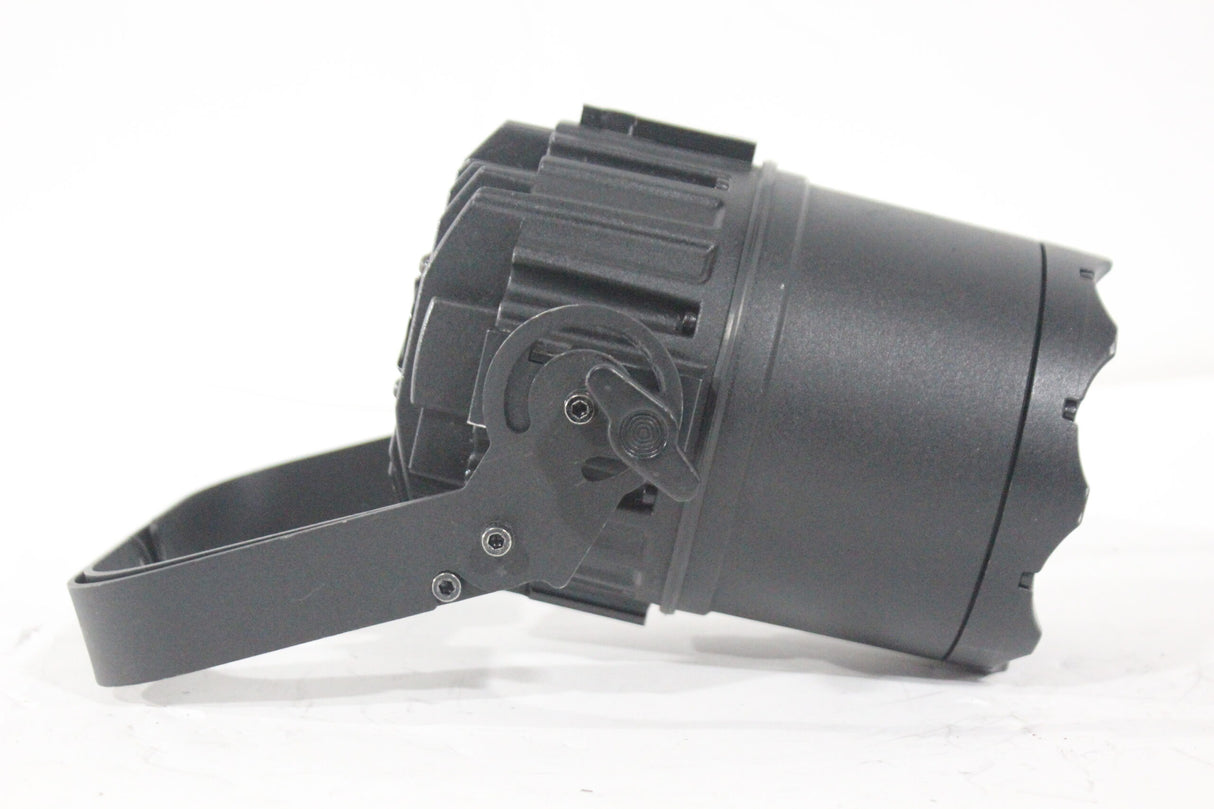 German Light Products X4 Atom GLP RGBW 30W RGBW Compact Head w/ Zoom in 23x47x20" Rolling Road Case