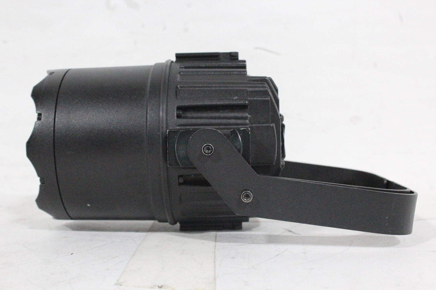 German Light Products X4 Atom GLP RGBW 30W RGBW Compact Head w/ Zoom in 23x47x20" Rolling Road Case