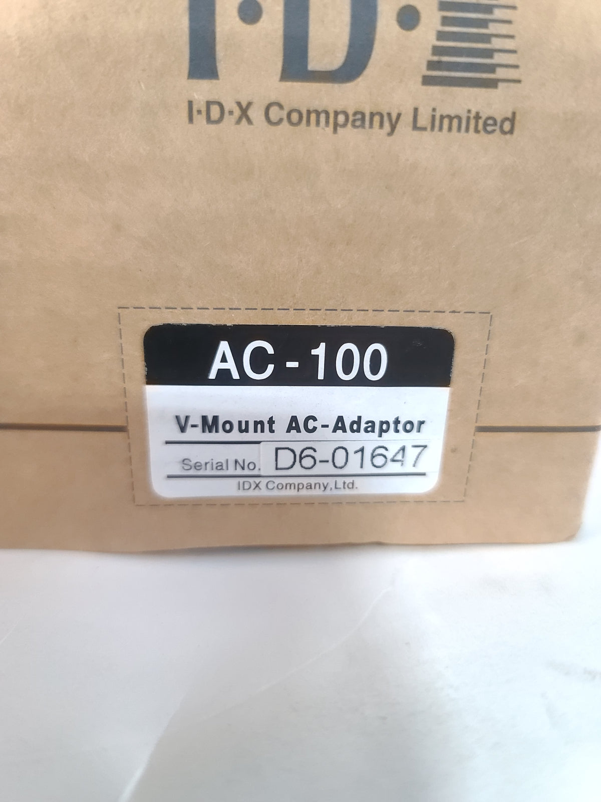 IDX AC-100 100W V-Mount AC Adaptor Power Supply