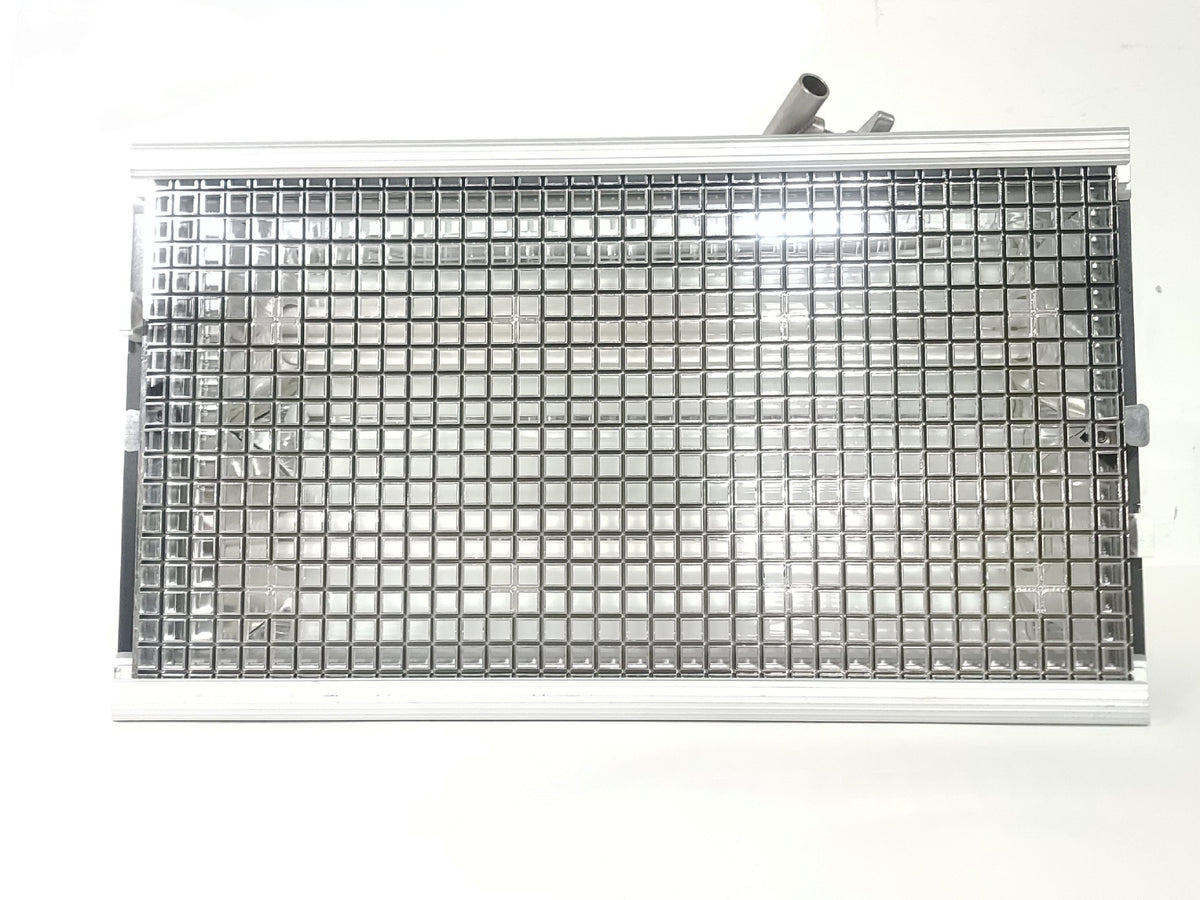 Kino Flo Para Beam Par-210-120 Florescent Light (NEEDS REPAIRS)