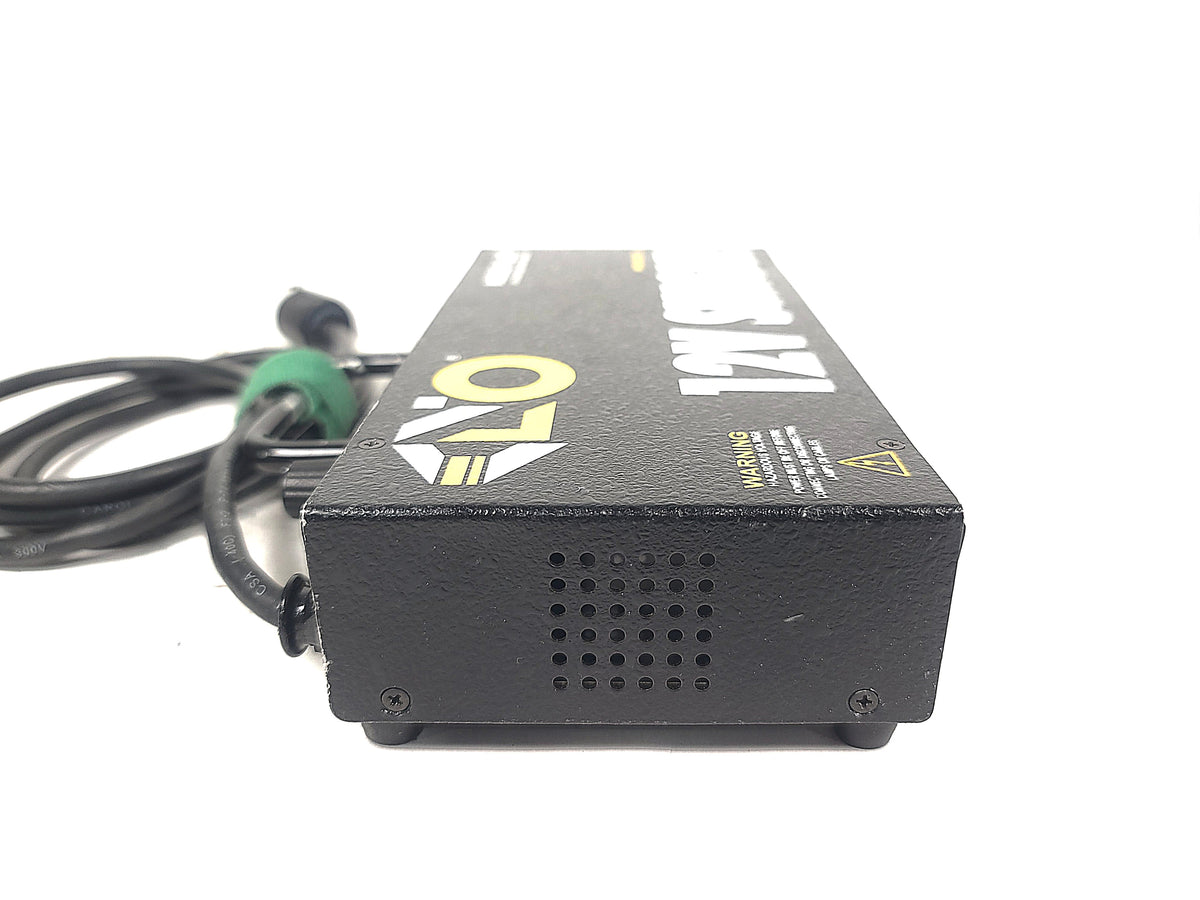 Kino Mini Flo Kit w/ (2) Kino Flo F14T12, (4) Power Cables, (2) Ballast 12V Single, Kino Flo Power Supply 12VDC/6AMP, in Hard Carry Case