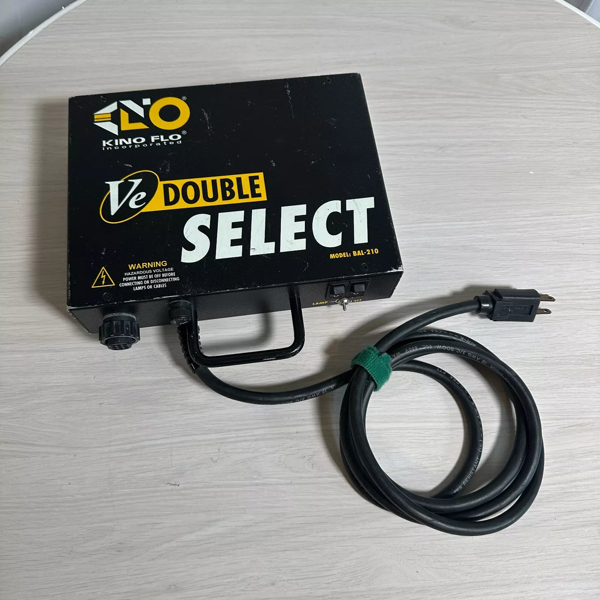 Kino Flo BAL-210-S120 Ve Double Select Balast