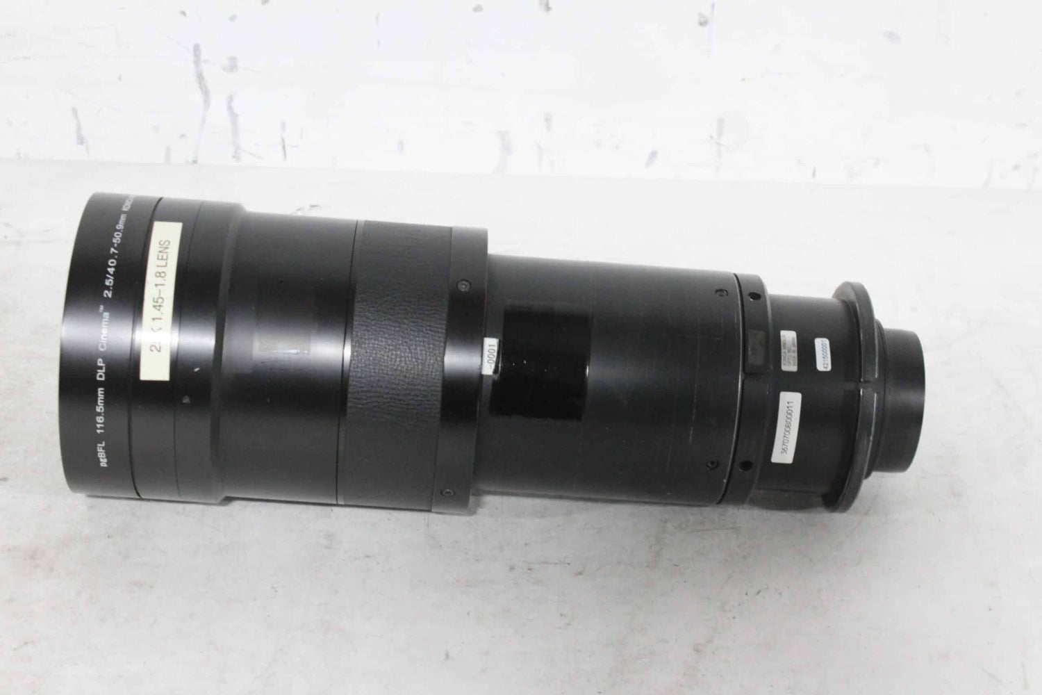 Konica Minolta pgBFL 116.5mm DLP Cinema 2.5/40.7-50.9mm Zoom Projector Lens for Christie 25K Projector