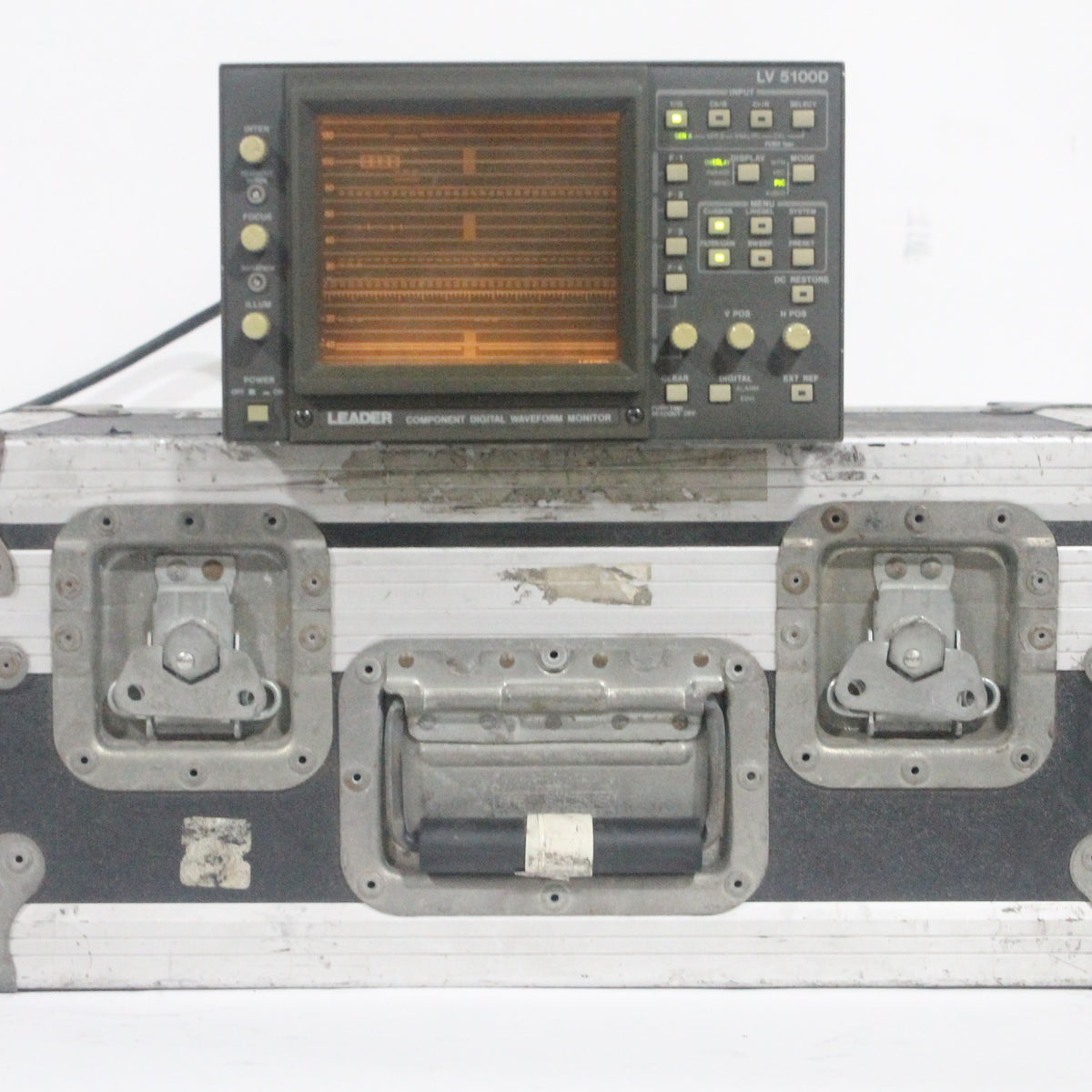 Leader LV5100D Digital Waveform Monitor in Hard Carrying Case – AVGear.com