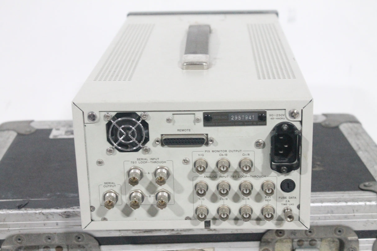 Leader LV5100D Digital Waveform Monitor in Hard Carrying Case