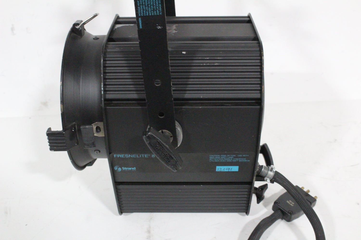 (Lot of 20) Strand Lighting Fresnelite 2KW 8" Fresnel Studio Lights w/ Stage-Pin Connectors