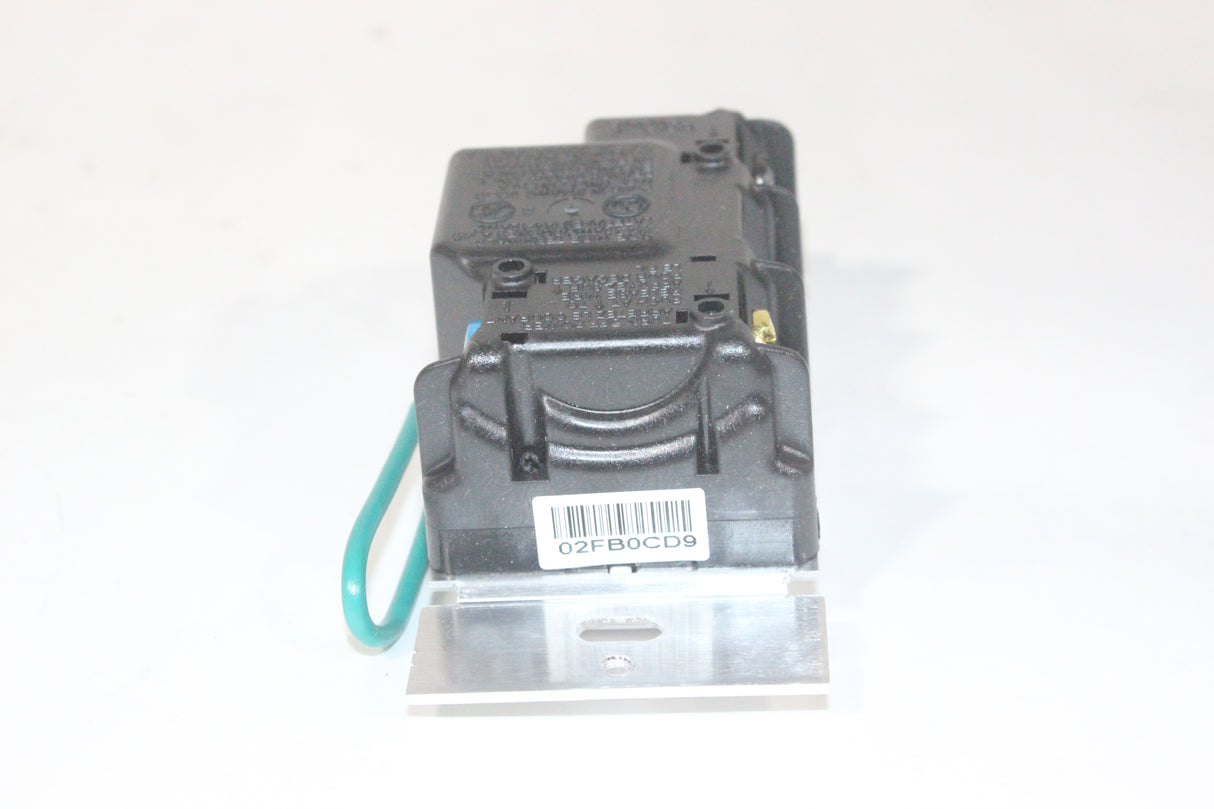 Lutron RadioRA2 RRD-8ANS-WH Dimmer Switches