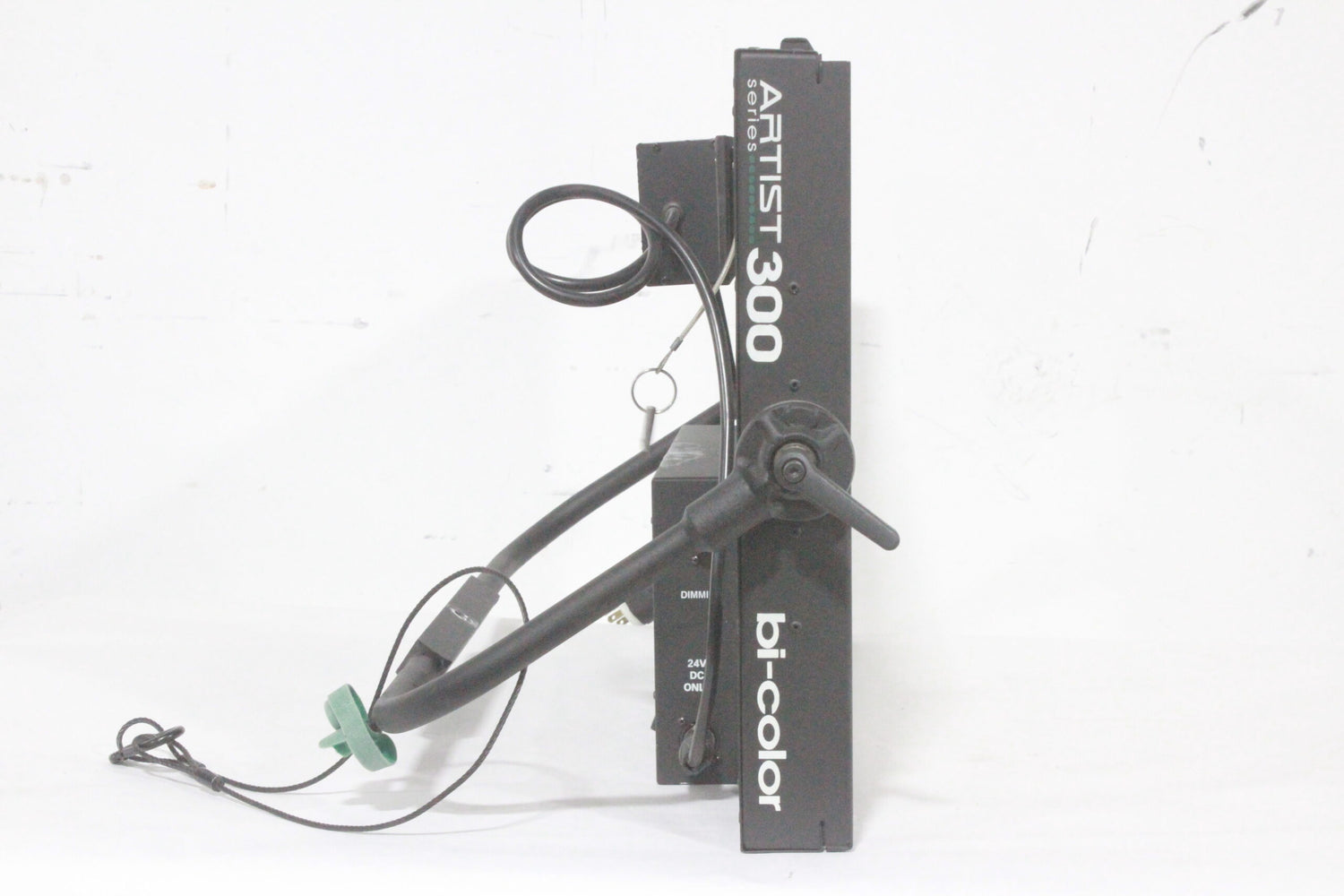 MacTech LED Artist Series 300BC Bi-Color Studio Light Panel