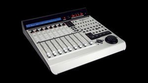 Mackie MCK-2034306-00 Pro 8-channel Control Surface with USB