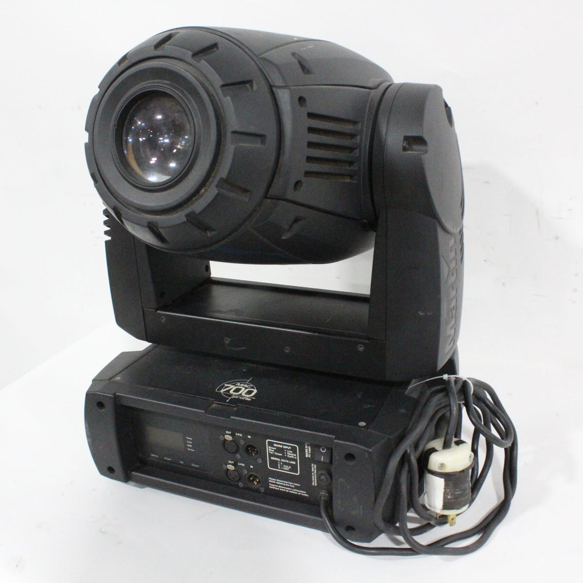 Martin 700 Series Moving Head Wash Light – AVGear.com