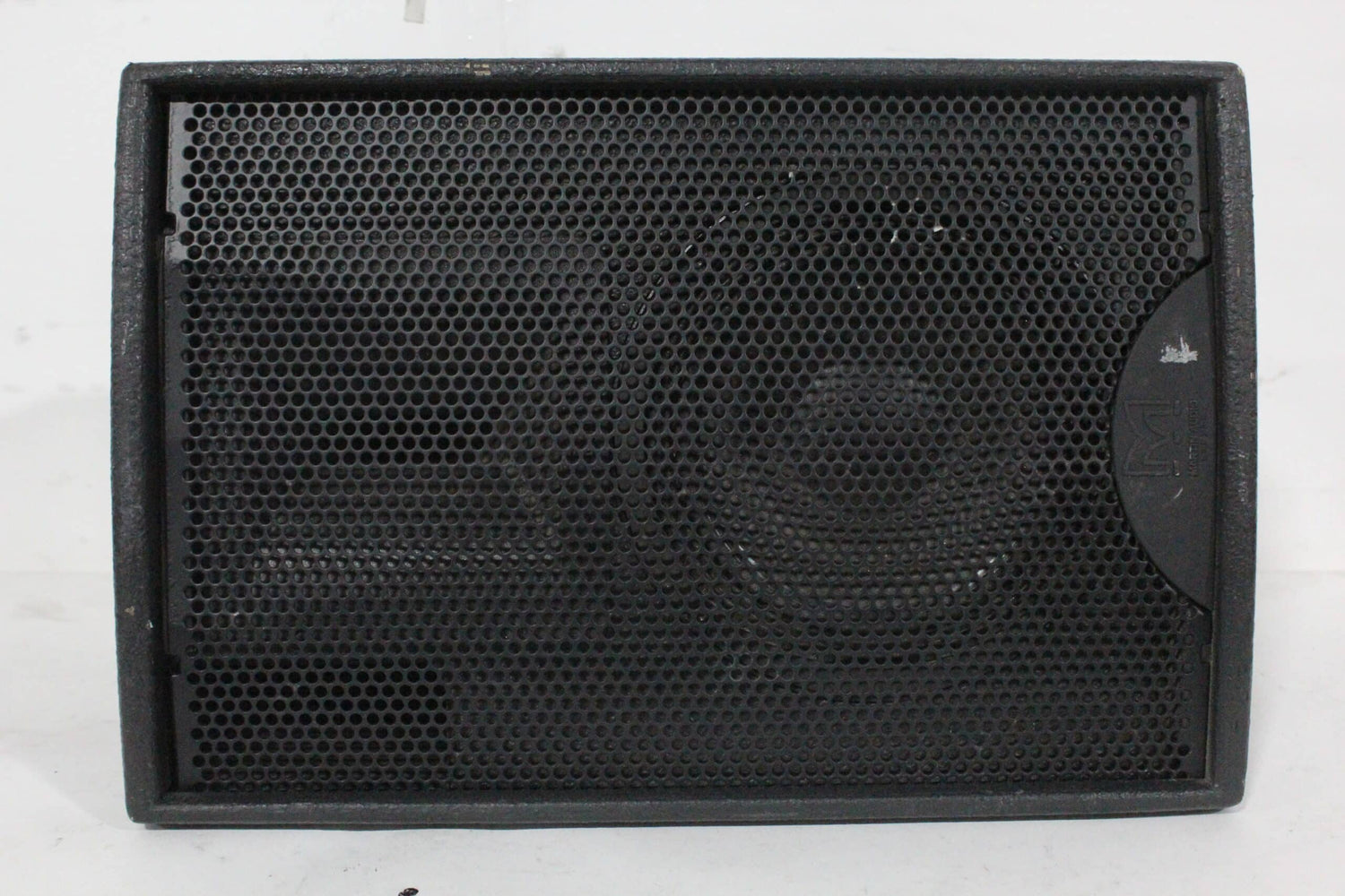 Martin Blackline F8 Ultra-Compact 2-Way Passive System
