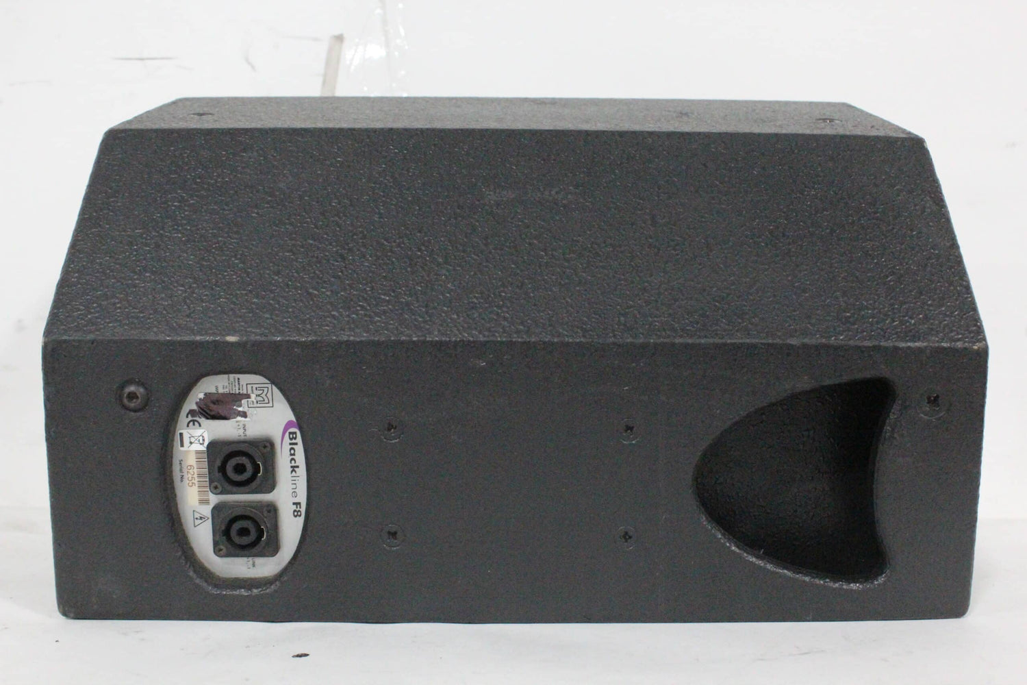 Martin Blackline F8 Ultra-Compact 2-Way Passive System