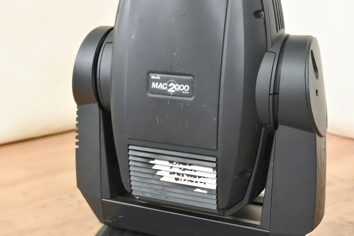 Martin Lighting MAC 2000 Performance II Moving Head Light