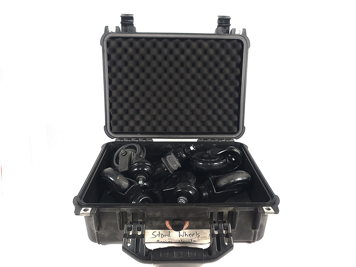 NEC PlasmaSync PX-50XM5A 50-Inch Plasma Monitor w/ (2) NEC PX-50SP1U Speakers in Wheeled Road Case