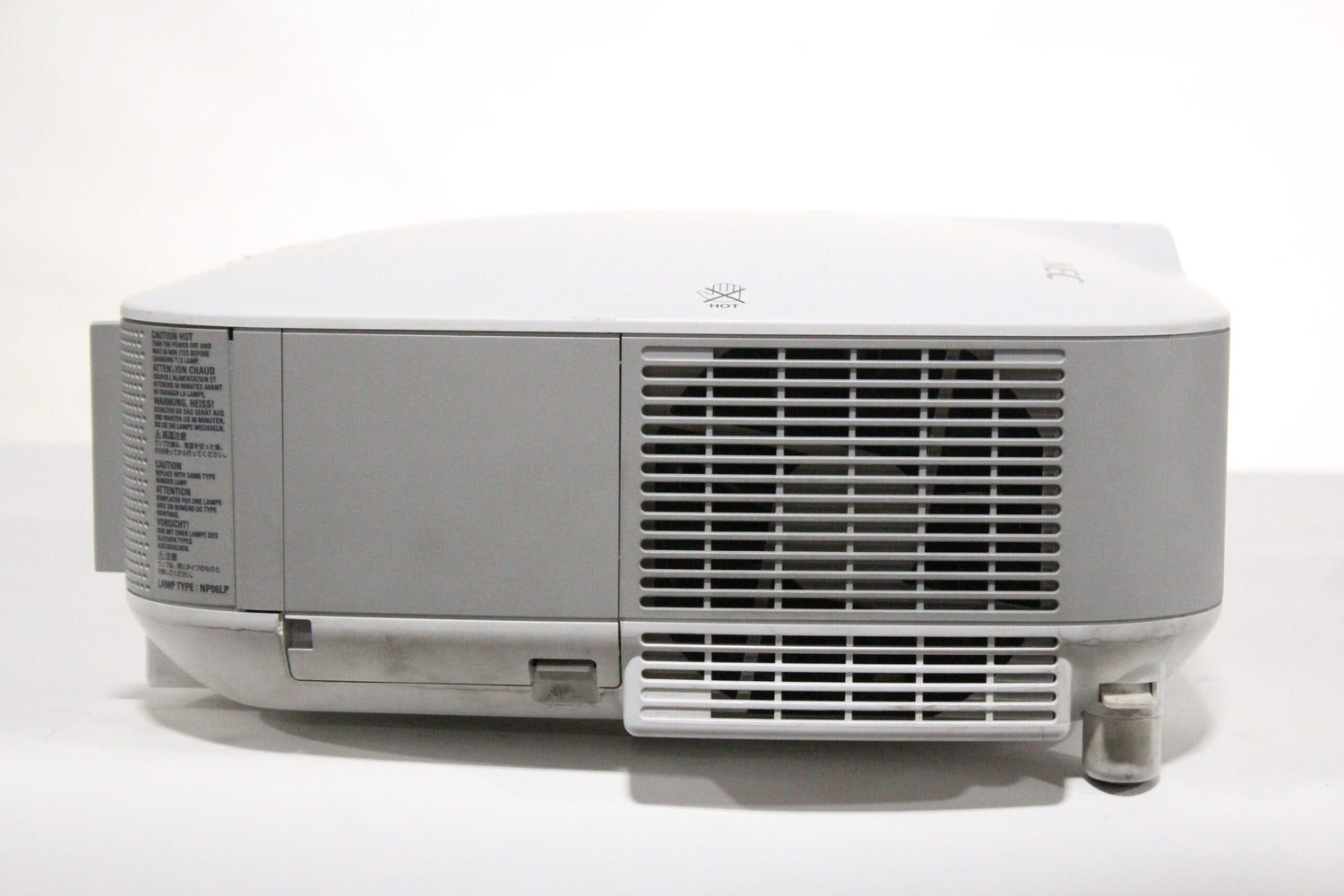 NEC NP3250W 4000 Lumens 1280x800 WXGA Conference Room Projector w/ Remote ( 1030 Lamp Hours)