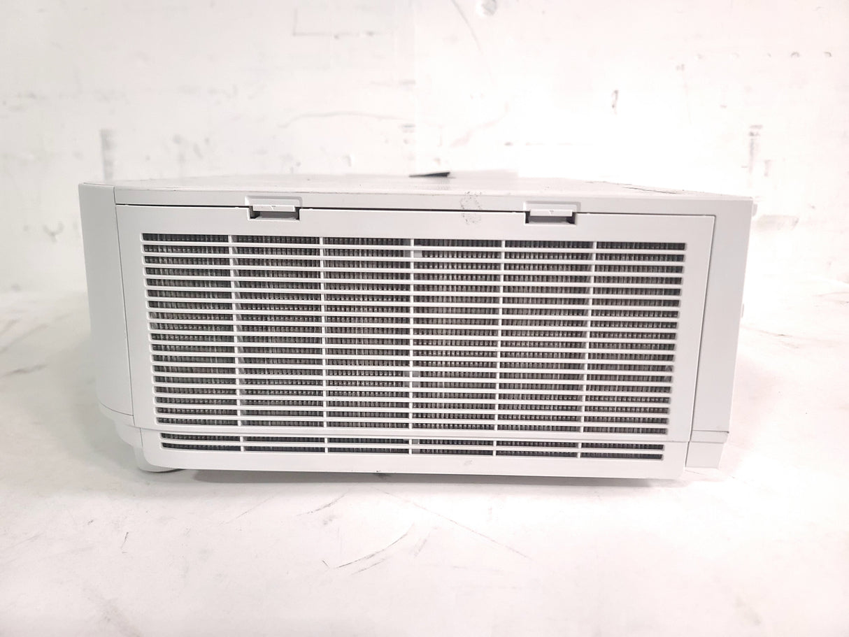 NEC PA622U Lumens 6,200 WUXGA 3LCD Projector (193 Hours) NO LENS