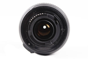Nikon D200 10.2MP Digital Camera Kit