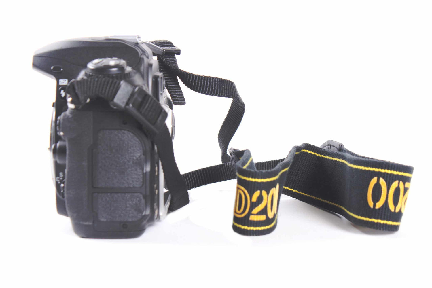 Nikon D200 10.2MP Digital Camera Kit