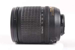 Nikon D200 10.2MP Digital Camera Kit