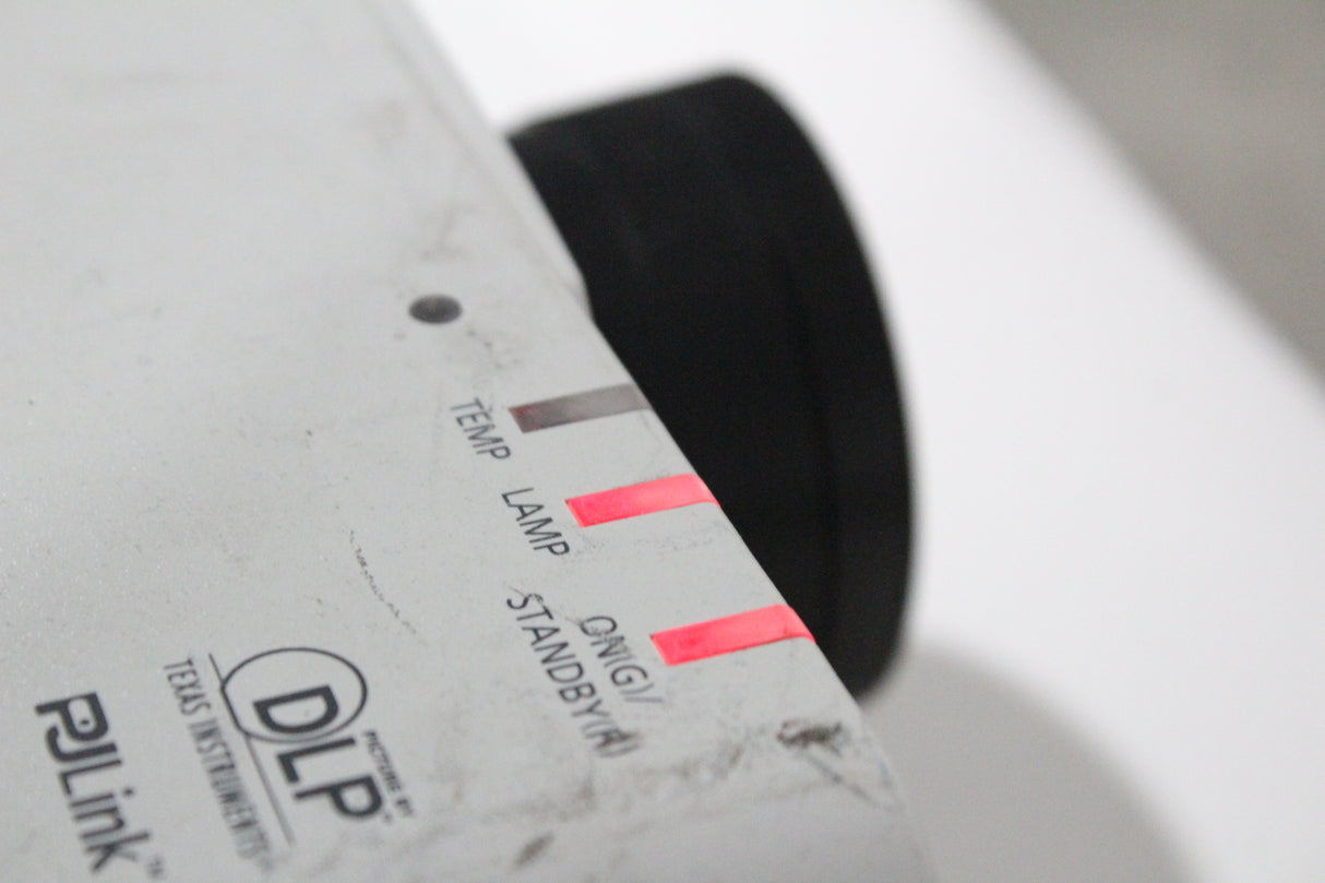 Panasonic PT-DZ570U 4000 Lumen WUXGA DLP Conference Projector (FOR PARTS)
