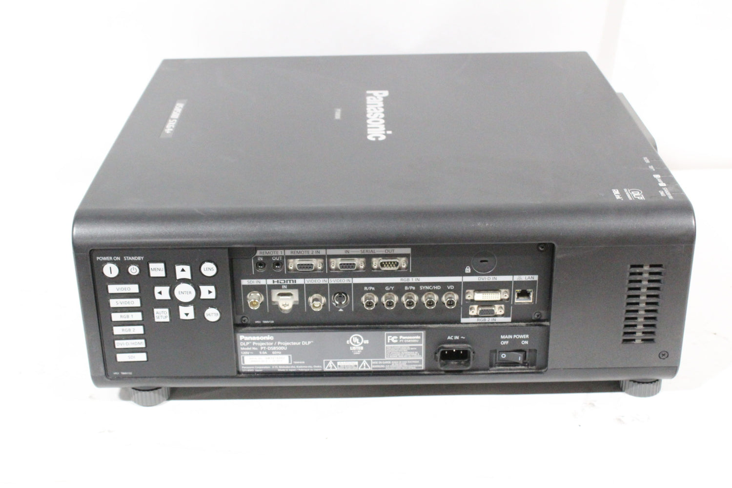 Panasonic PT-DS8500 3-Chip DLP Projector