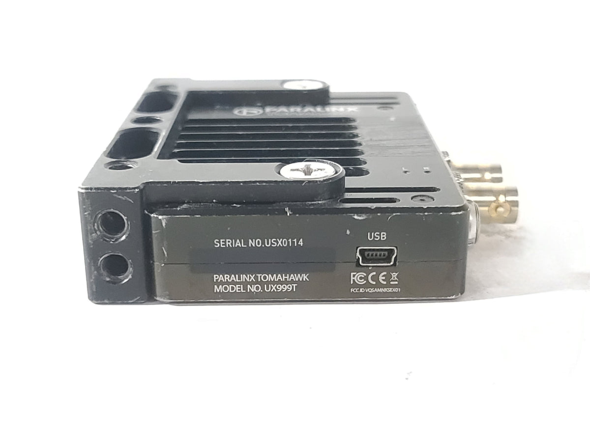 Paralinx Tomahawk 1:2 SDI/HDMI Wireless Transceiver Kit w/ (2) Paralinx UX999R Receivers, UX999T Transmitter, and Accessories