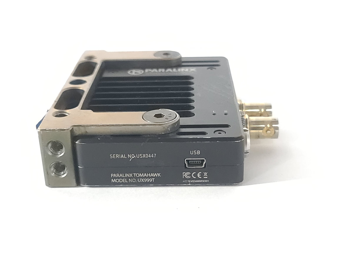 Paralinx Tomahawk 1:2 SDI/HDMI Wireless Transceiver Kit w/ (2) Paralinx UX999R Receivers, UX999T Transmitter, and Accessories